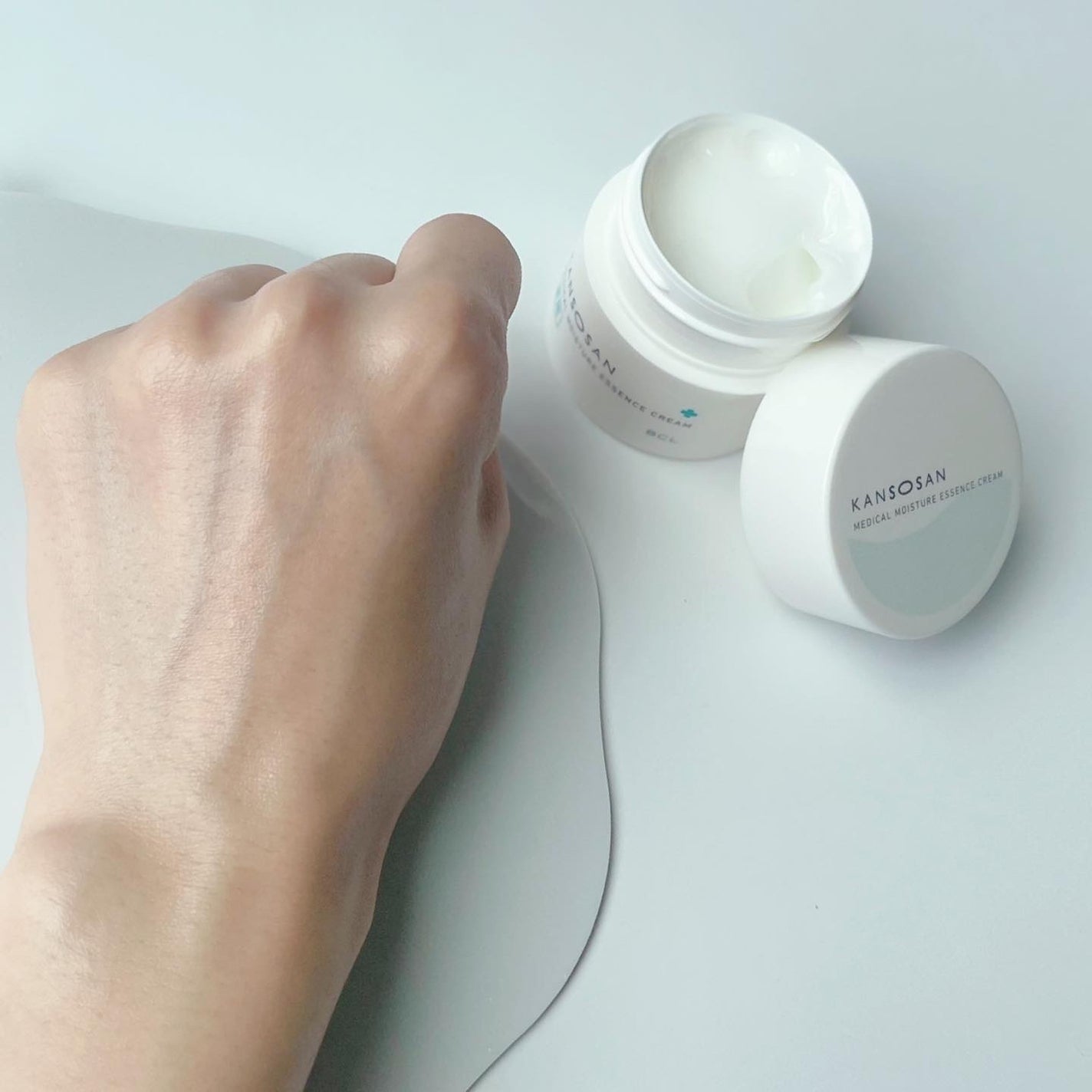 乾燥さん 薬用しっとり化粧液【医薬部外品】/乾燥さん/オールインワン化粧品を使ったクチコミ(6枚目)