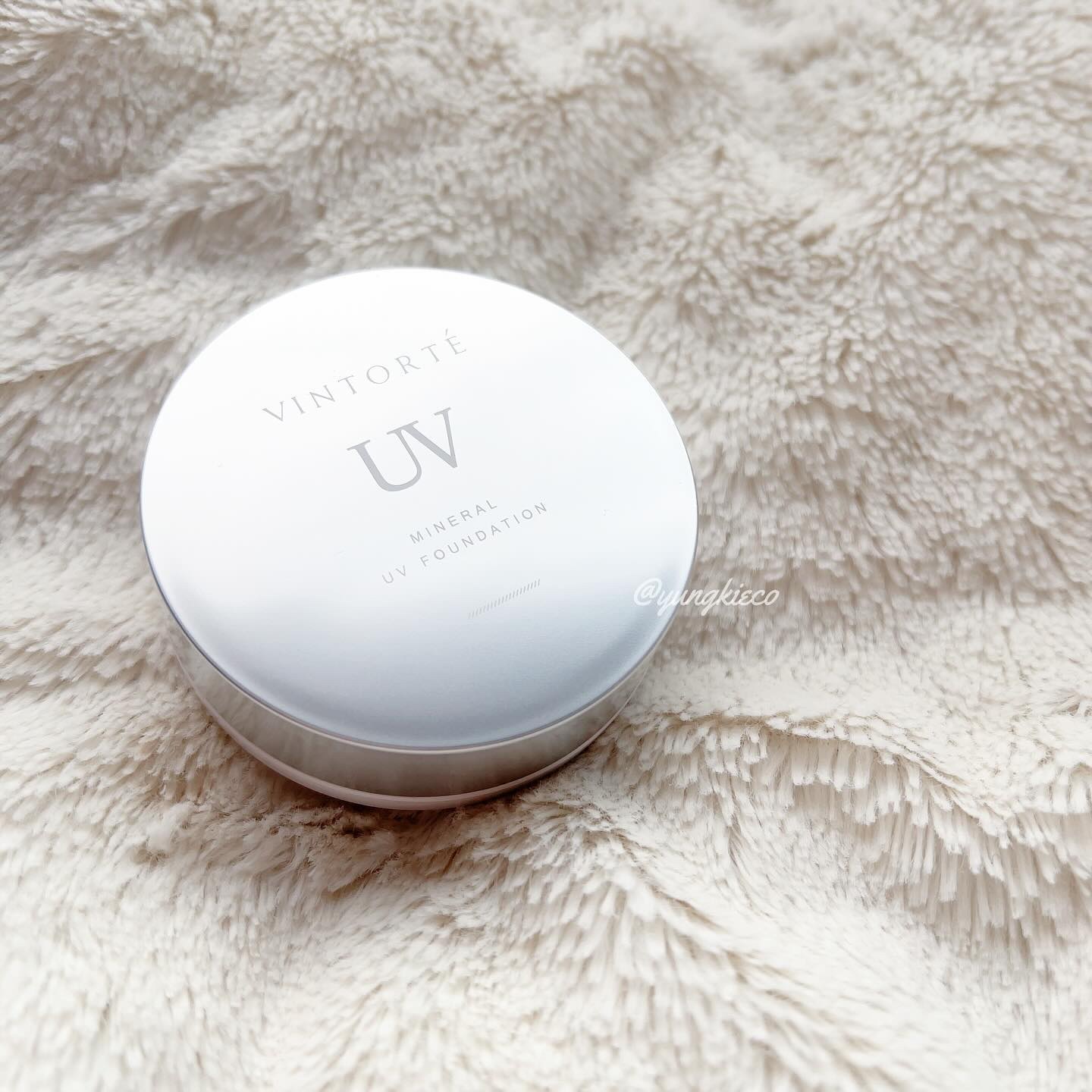 ヴァントルテ ミネラルUVファンデーション（ケース・パフ付）のクチコミ「*
*
________________
　
VINTORTE
⁡
ミネラルUVパウダーファン.....」（1枚目）