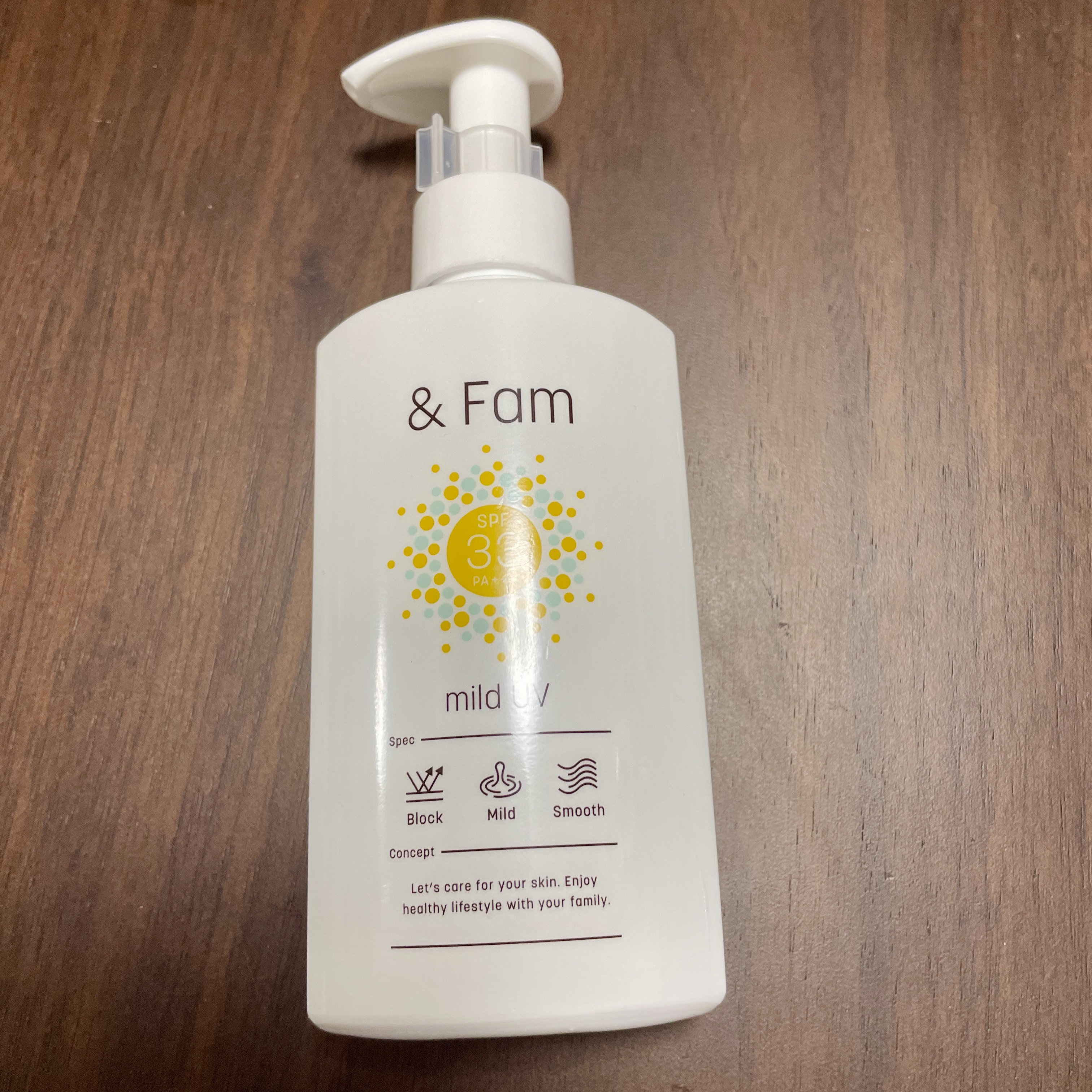 マイルドUV SPF33 PA＋＋＋/＆ Fam/日焼け止めジェルを使ったクチコミ（1枚目）