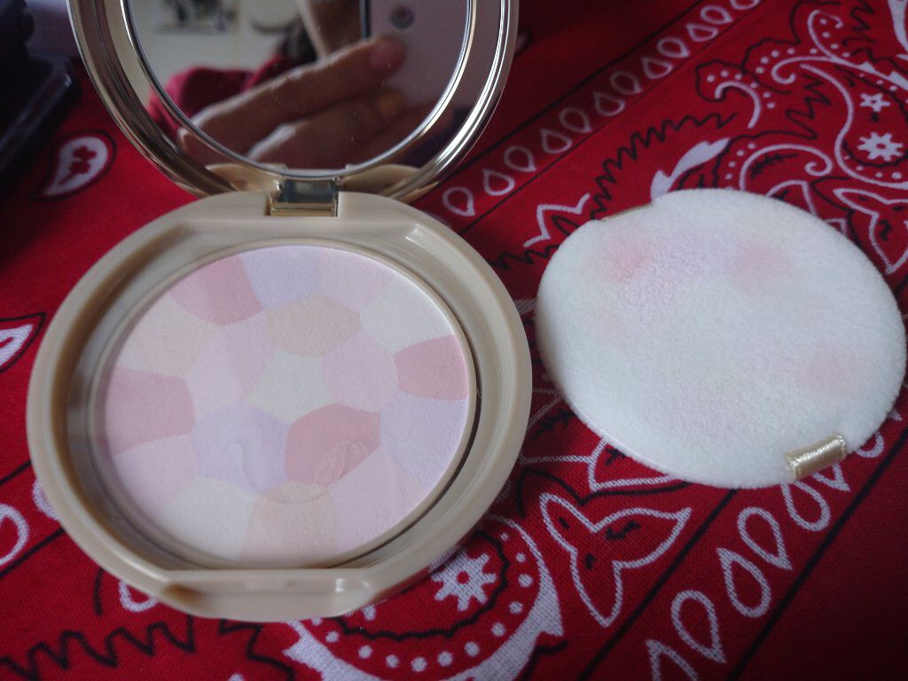 マシュマロフィニッシュパウダー　～Abloom～/キャンメイク/プレストパウダーを使ったクチコミ（2枚目）