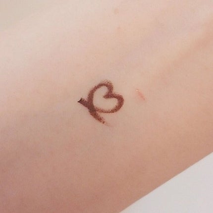 「密着アイライナー」極細クリームペンシル/デジャヴュ/ペンシルアイライナーを使ったクチコミ(6枚目)