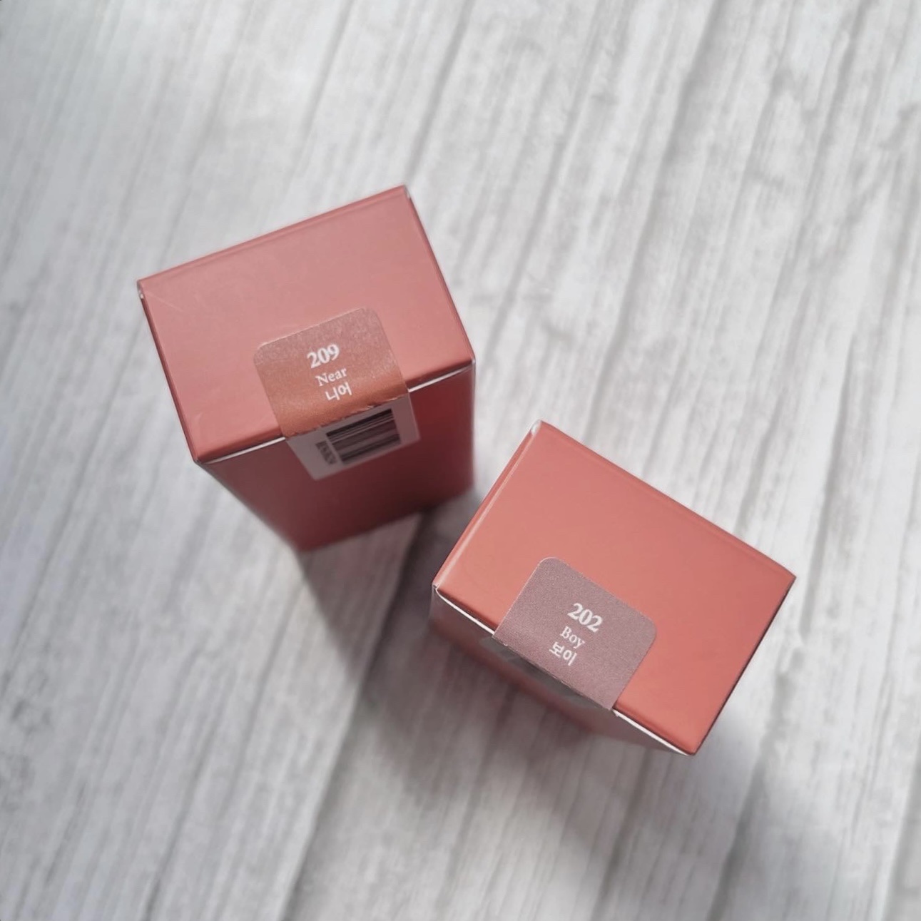 ボンディンググロウリップスティック 209 ニアー/Laka/口紅を使ったクチコミ（3枚目）