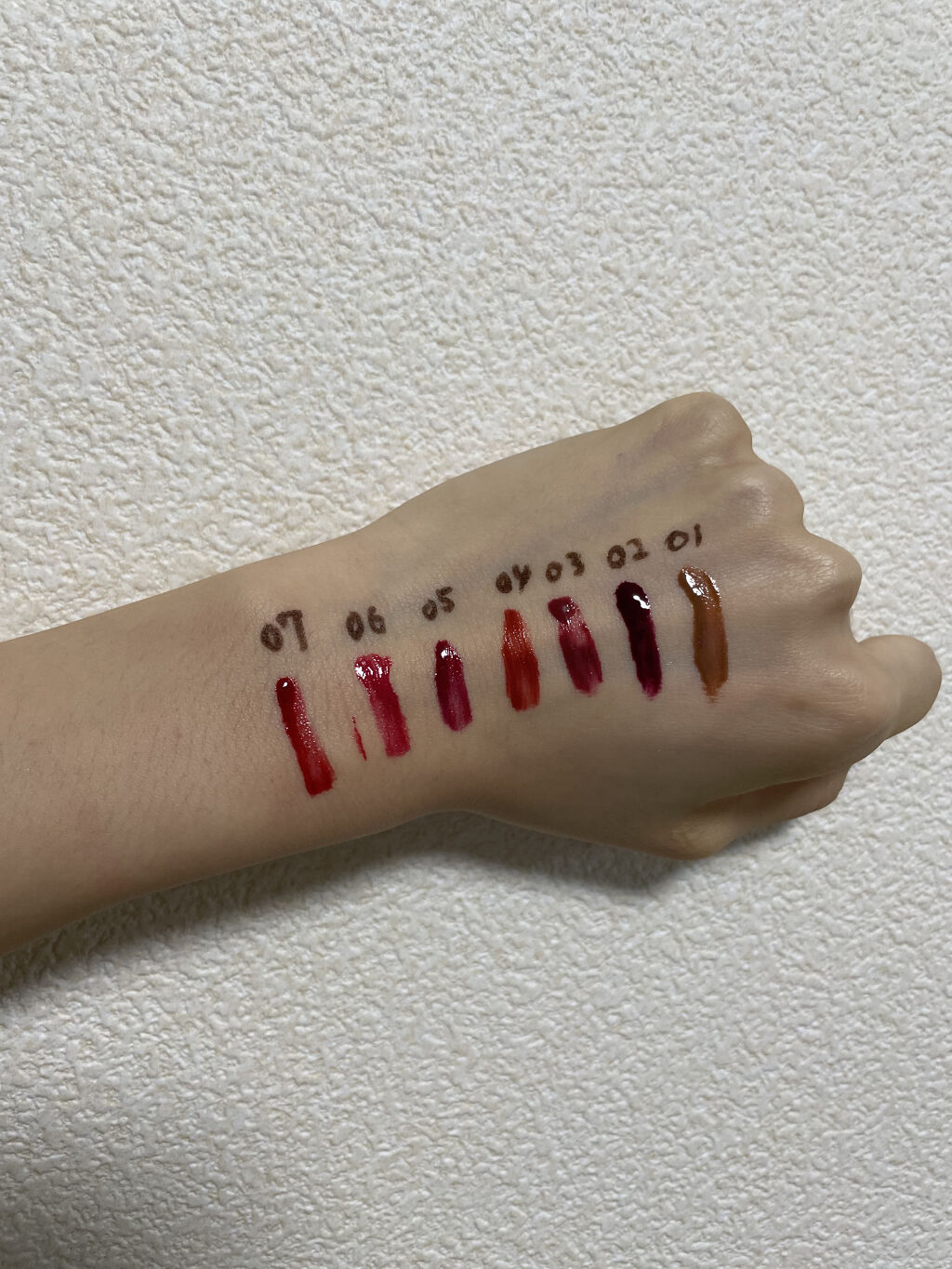 コンフォート リップオイル インテンス 07 インテンス レッド/CLARINS/リップグロスを使ったクチコミ（2枚目）