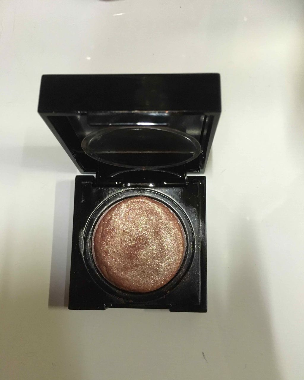 プリズム エアー シャドウ/CLIO/単色アイシャドウを使ったクチコミ(2枚目)
