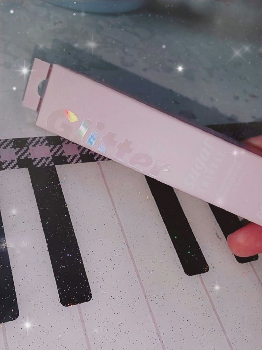 シュガー トゥインクル リキッド グリッター/PERIPERA/グリッターを使ったクチコミ（3枚目）