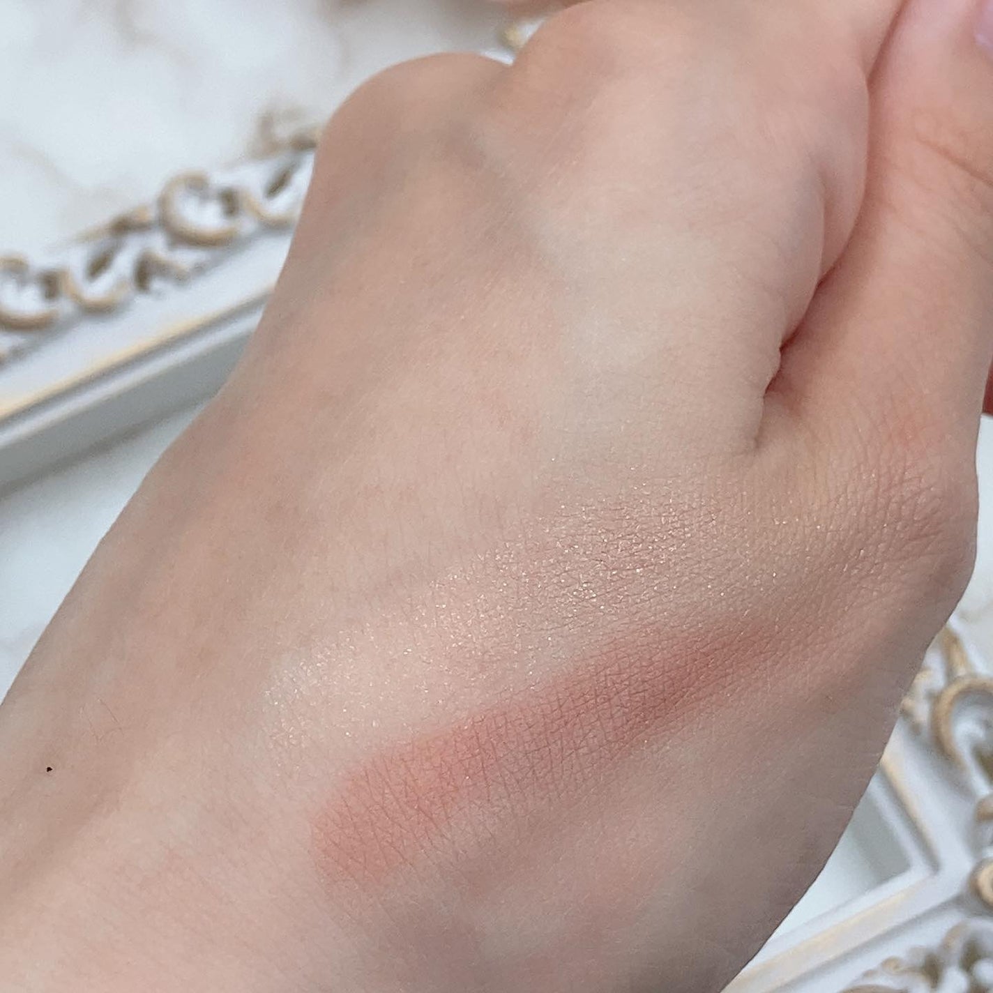 アイグロウジェム スキンシャドウ/DECORTÉ/ジェル・クリームアイシャドウを使ったクチコミ(7枚目)