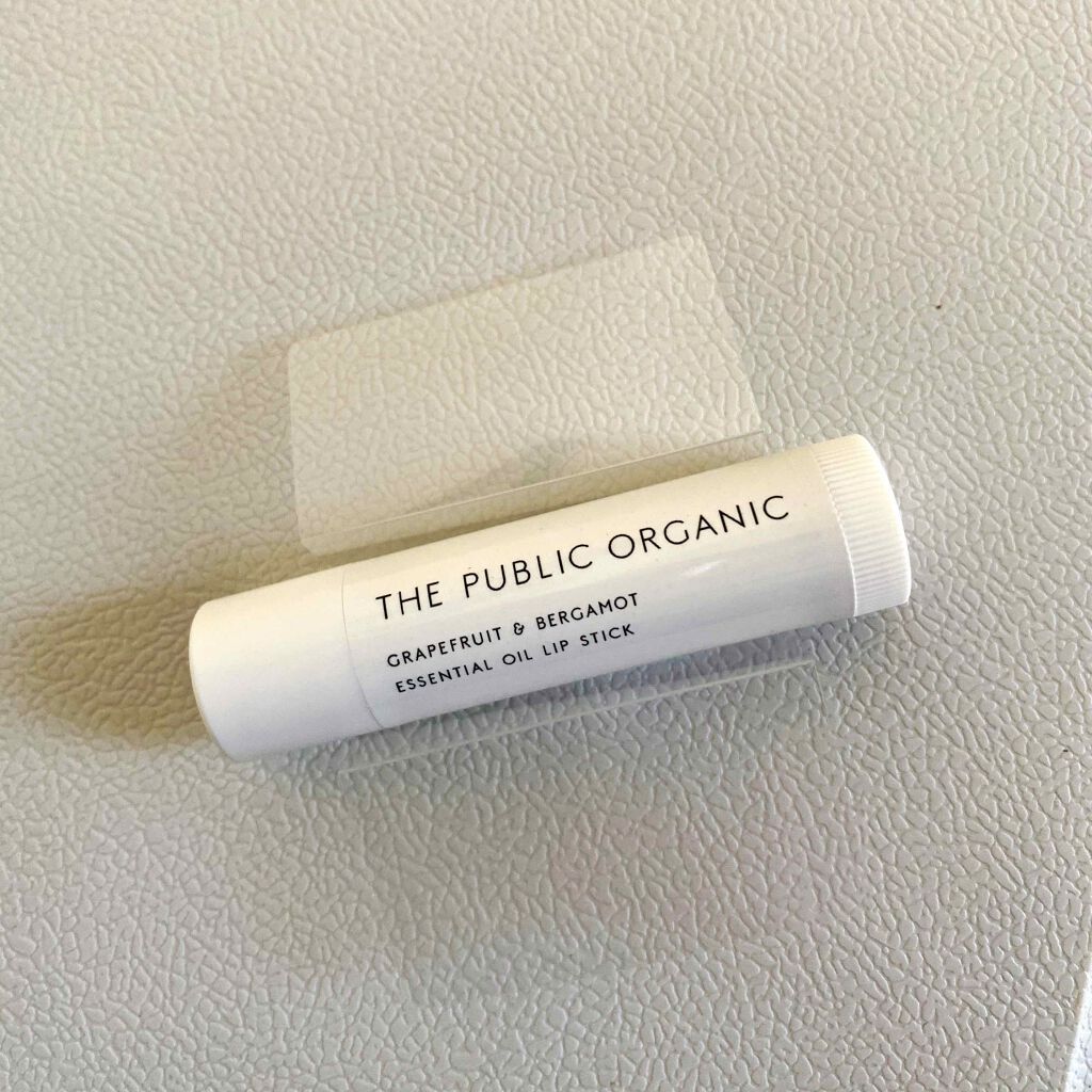 オーガニック認証 精油リップスティック スーパーポジティブ ライズ/THE PUBLIC ORGANIC/リップクリームを使ったクチコミ（2枚目）