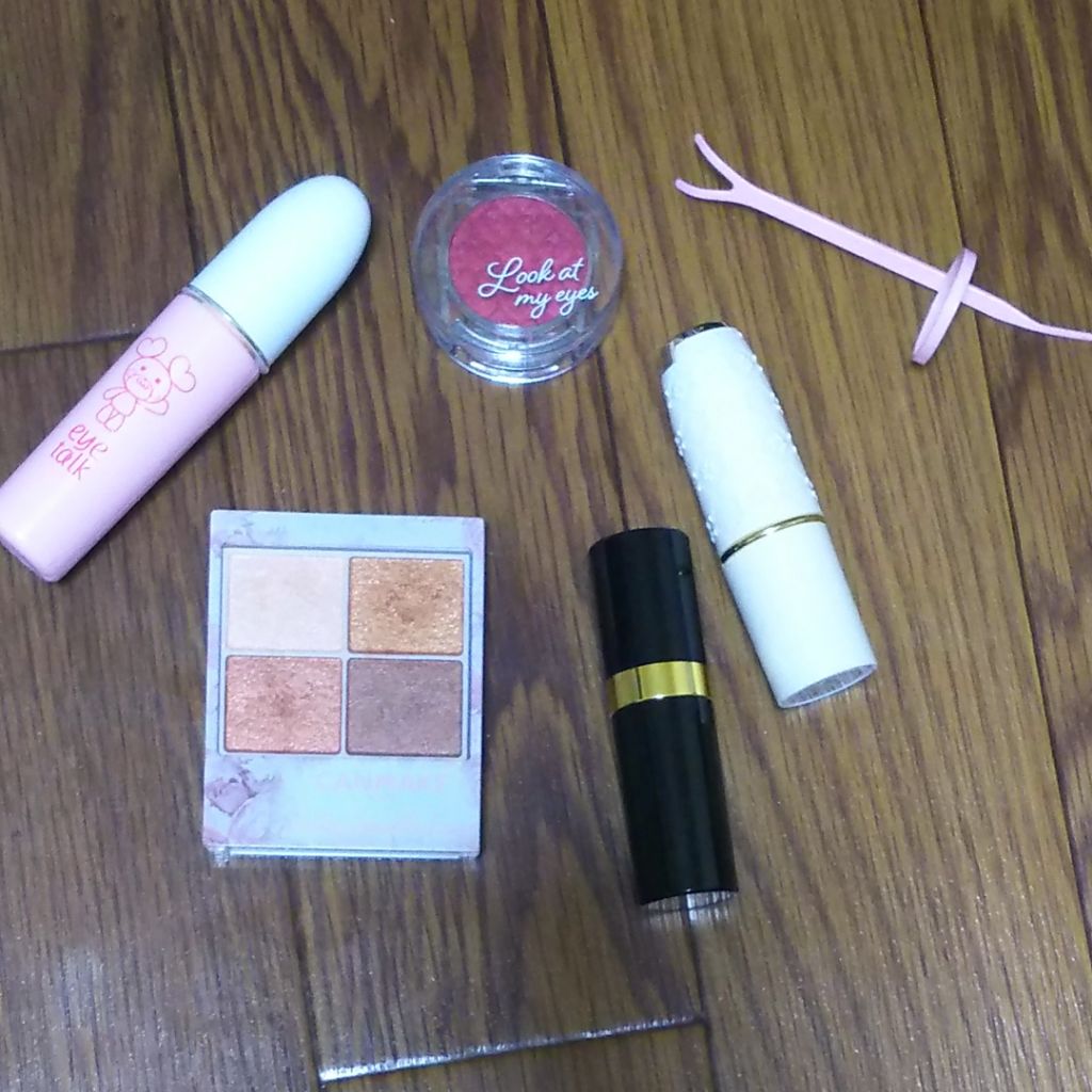 シルキースフレアイズ/キャンメイク/アイシャドウパレットを使ったクチコミ（2枚目）