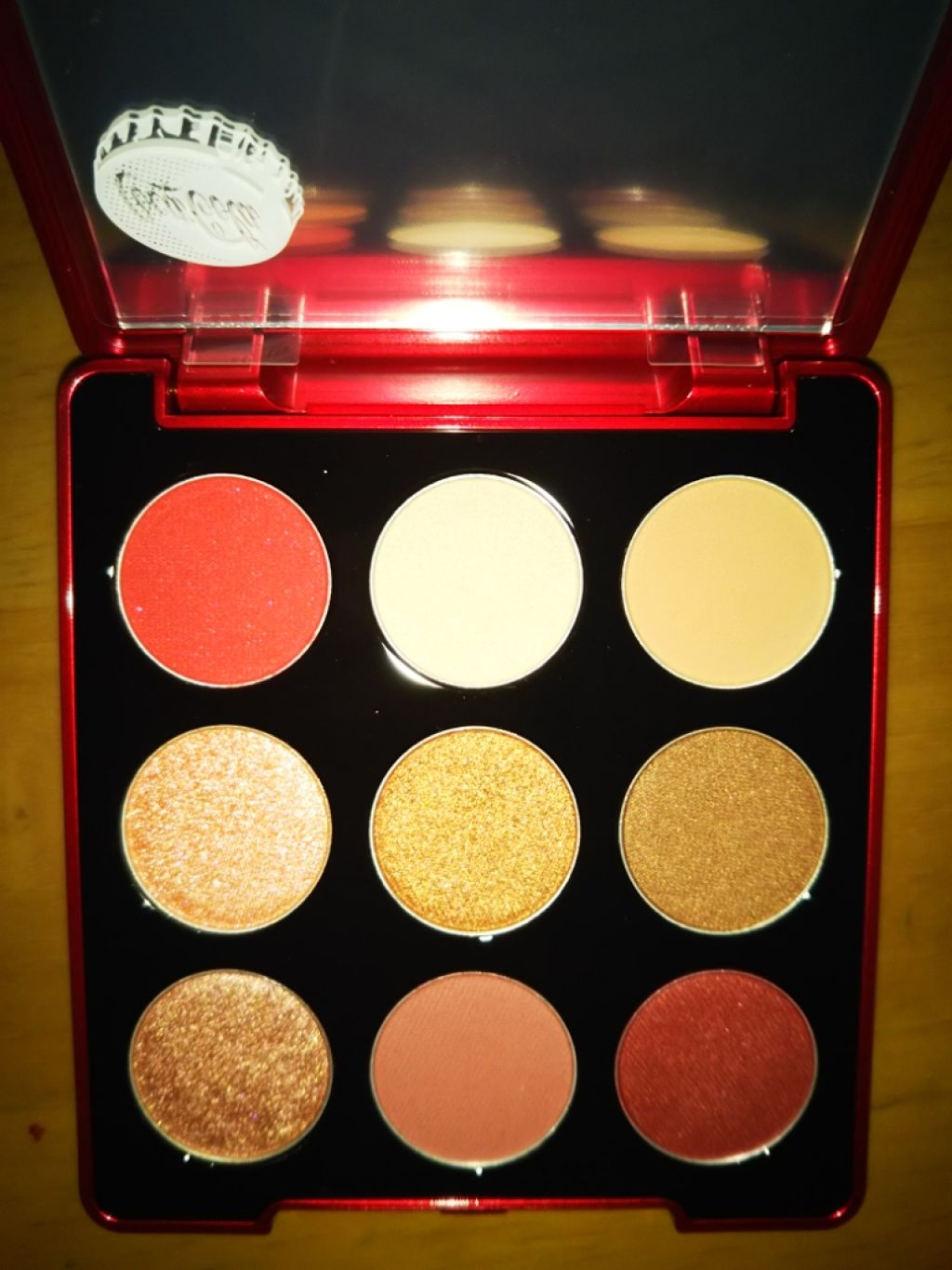 コカコーラ モノ ポップ アイズ/THE FACE SHOP/アイシャドウパレットを使ったクチコミ（2枚目）