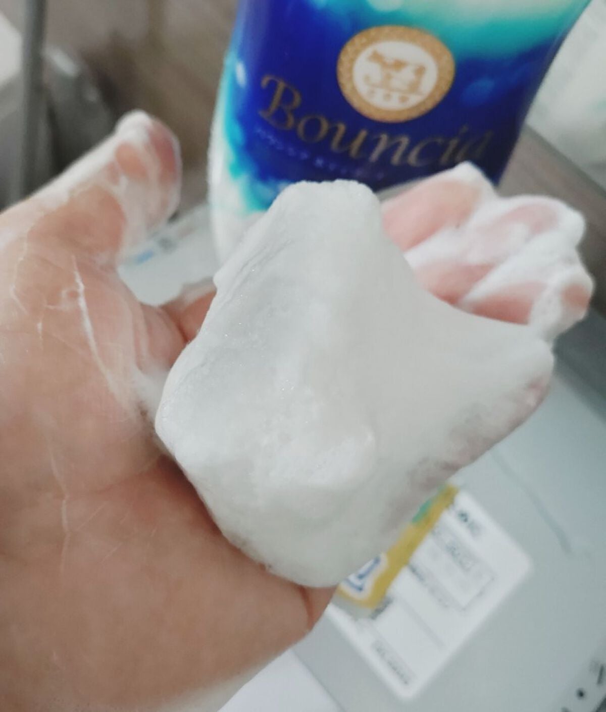バウンシア ボディソープ ホワイトソープの香り/Bouncia/ボディソープを使ったクチコミ(4枚目)