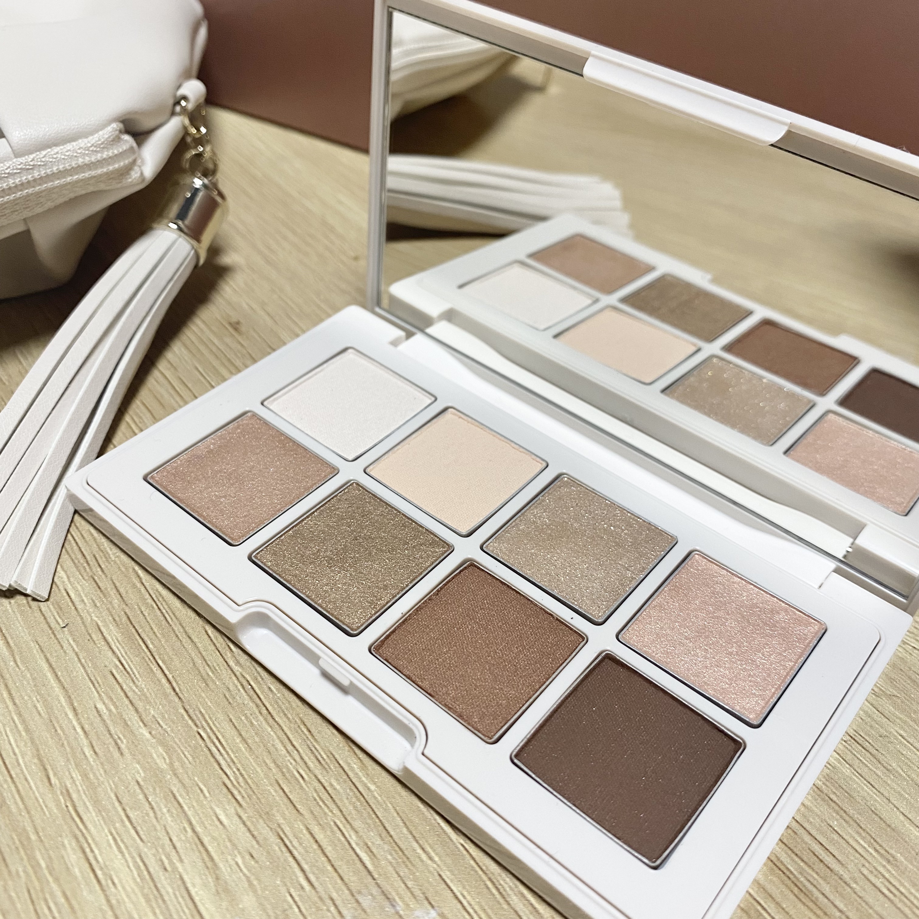 メイクアップ コレクション 2022 /DECORTÉ/メイクアップキットを使ったクチコミ（2枚目）