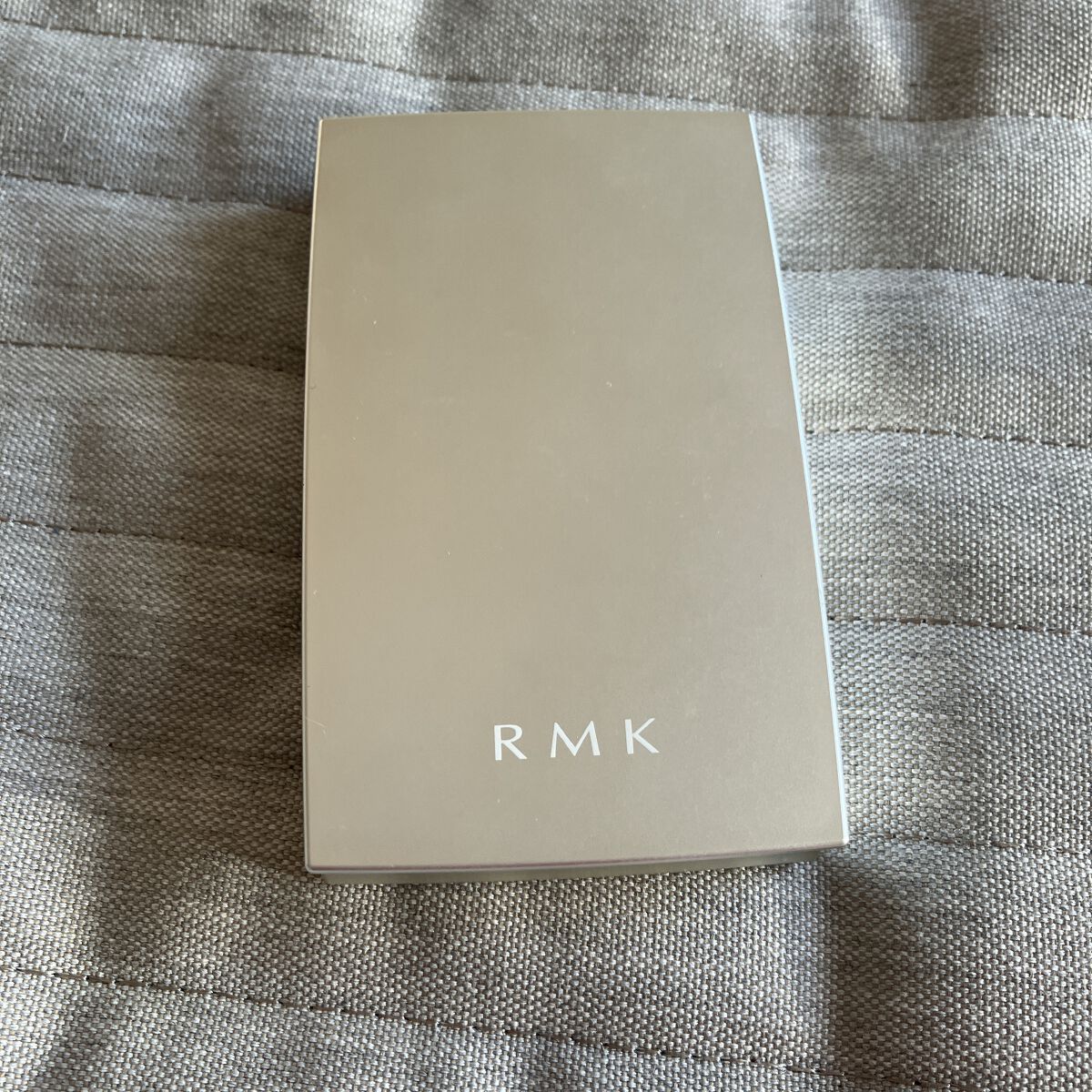 RMK シルクフィットフェイスパウダー P01/RMK/プレストパウダーを使ったクチコミ（1枚目）