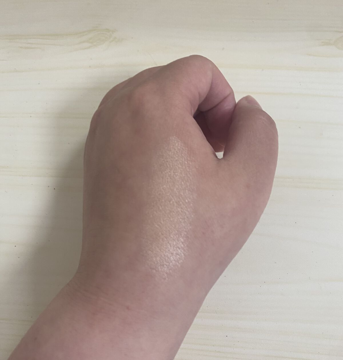 ドレープド シマーグロウ/excel/パウダーハイライトを使ったクチコミ（3枚目）