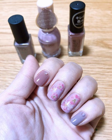 UR GLAM　COLOR NAIL SELECTION/U R GLAM/マニキュアを使ったクチコミ（1枚目）