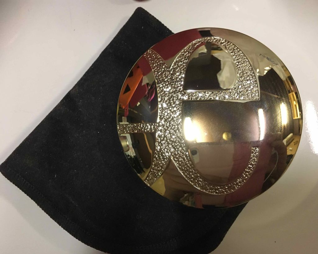 ラ プードル オートニュアンス/Elégance/プレストパウダーを使ったクチコミ(1枚目)