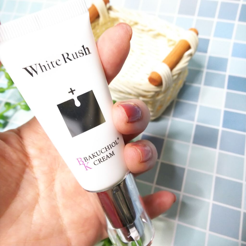 バクシア モイスチャーアップクリーム/White Rush/フェイスクリームを使ったクチコミ(3枚目)