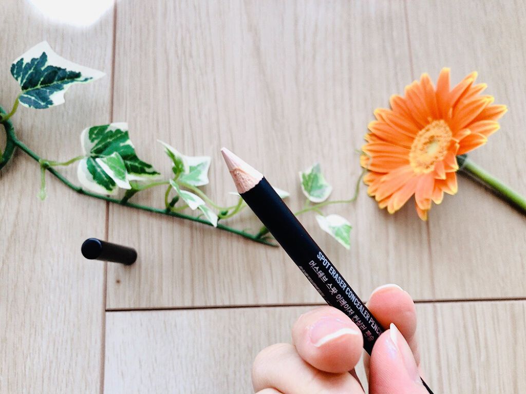 スポットイレイサーコンシーラーペンシル/MustaeV/ペンシルコンシーラーを使ったクチコミ（3枚目）