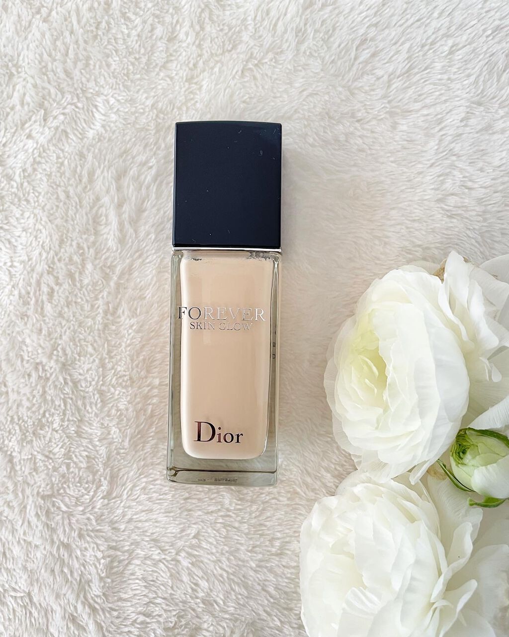 ディオールスキン フォーエヴァー フルイド グロウ/Dior/リキッドファンデーションを使ったクチコミ（1枚目）