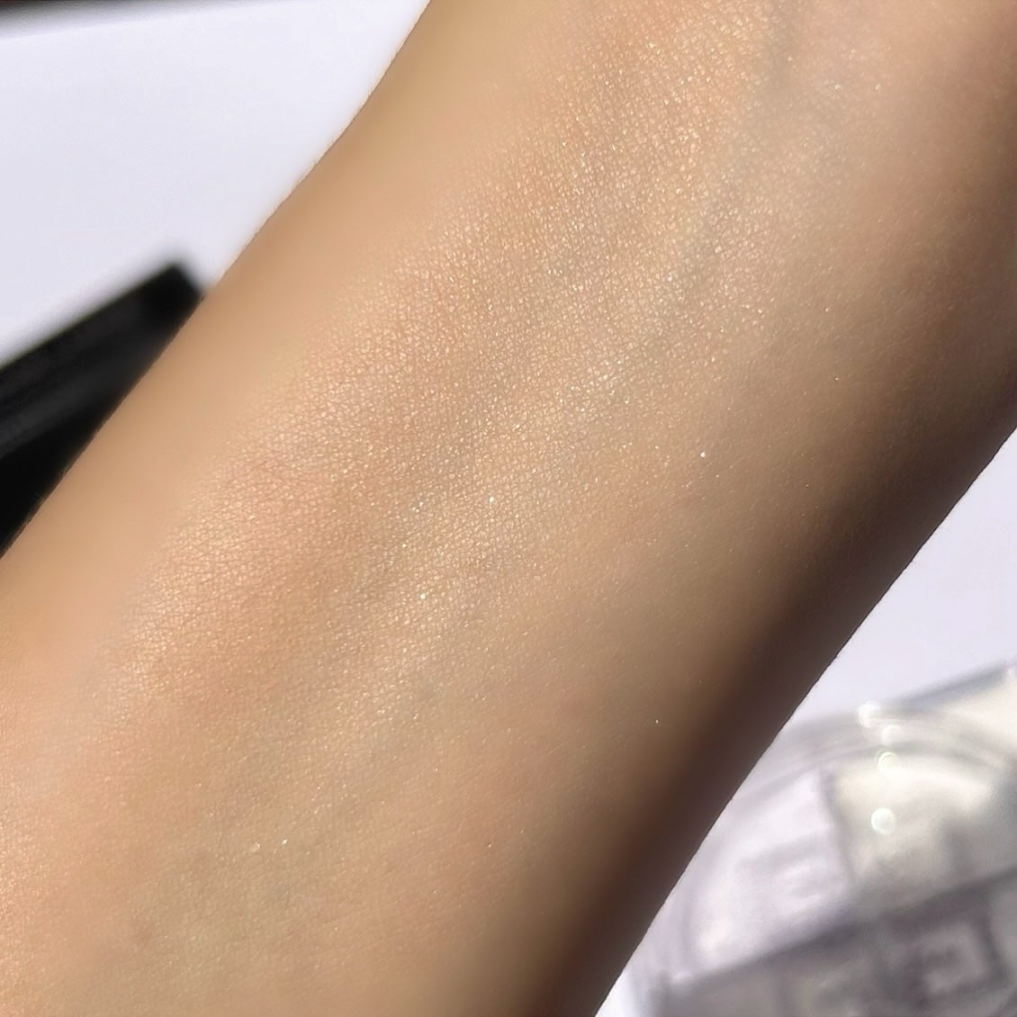 プリズム・リーブル/GIVENCHY/ルースパウダーを使ったクチコミ(4枚目)