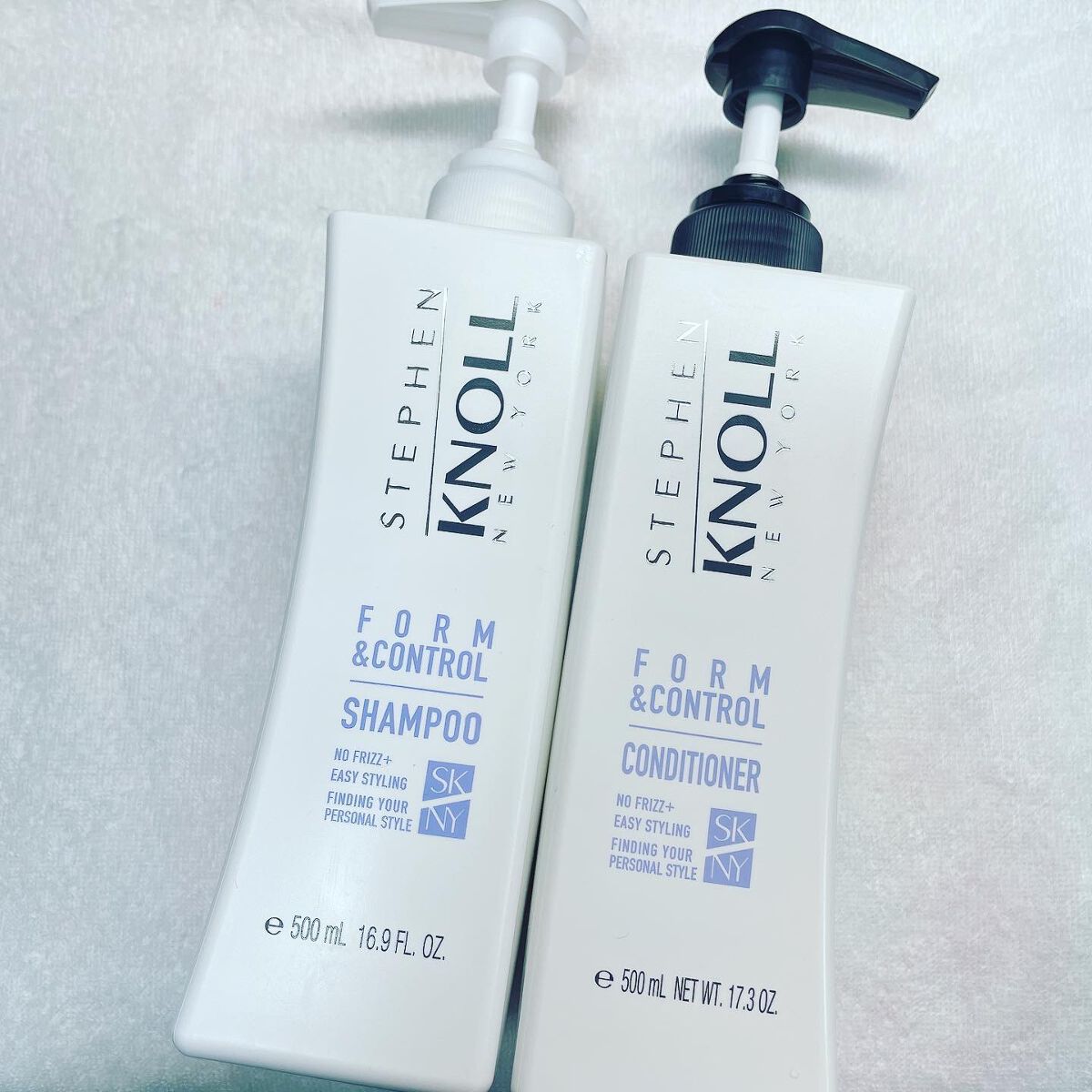 フォルムコントロール シャンプー Ｗ/コンディショナー Ｗ シャンプー本体 500ml/スティーブンノル ニューヨーク/市販シャンプーを使ったクチコミ（1枚目）