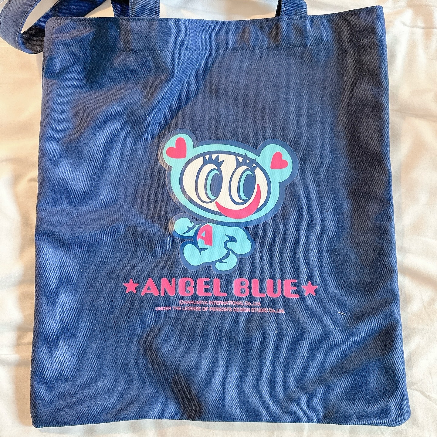 舟形ポーチ　エンジェルブルー/キャンドゥ/化粧ポーチを使ったクチコミ（3枚目）