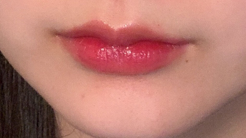 ジューシーラスティングティント/rom&nd/リップティントを使ったクチコミ（2枚目）