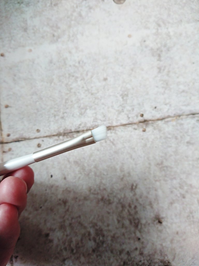 ごくふわっ アイブロウブラシ 2way/DAISO/メイクブラシを使ったクチコミ（2枚目）