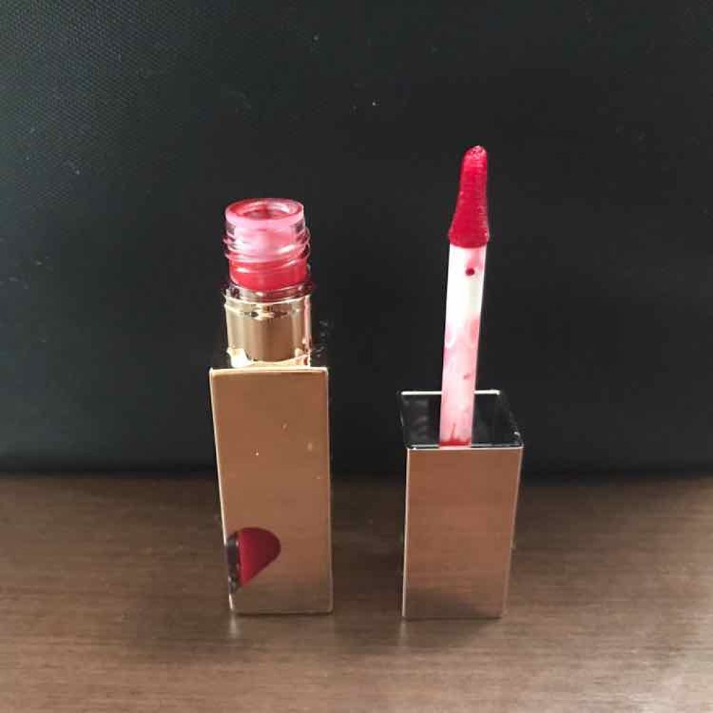 ハートウィンドウリップティントオイルタイプ/VAVI MELLO/リップグロスを使ったクチコミ（2枚目）