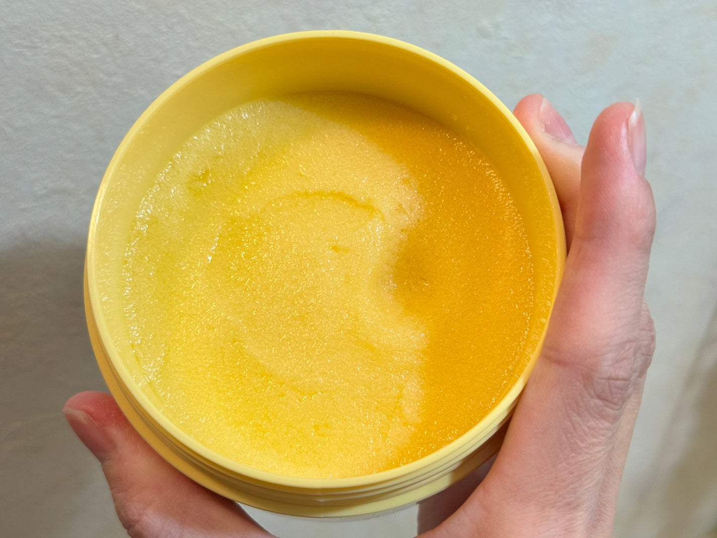 Q+Me スウィートボムタラソスクラブレモンティーの香り/AGARISM/バスト・ヒップケアを使ったクチコミ(2枚目)