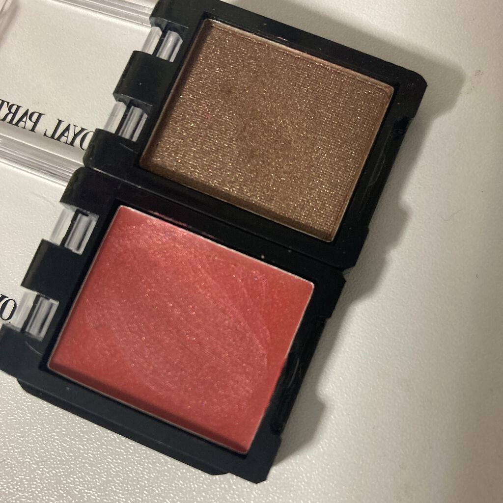 ロイヤルパーティー カスタムアイシャドウ 2P/DAISO/ジェル・クリームアイシャドウを使ったクチコミ(2枚目)