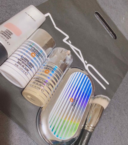 ライトフル C+ SPF 50 クイック フィニッシュ クッション コンパクト/M・A・C/クッションファンデーションを使ったクチコミ(3枚目)