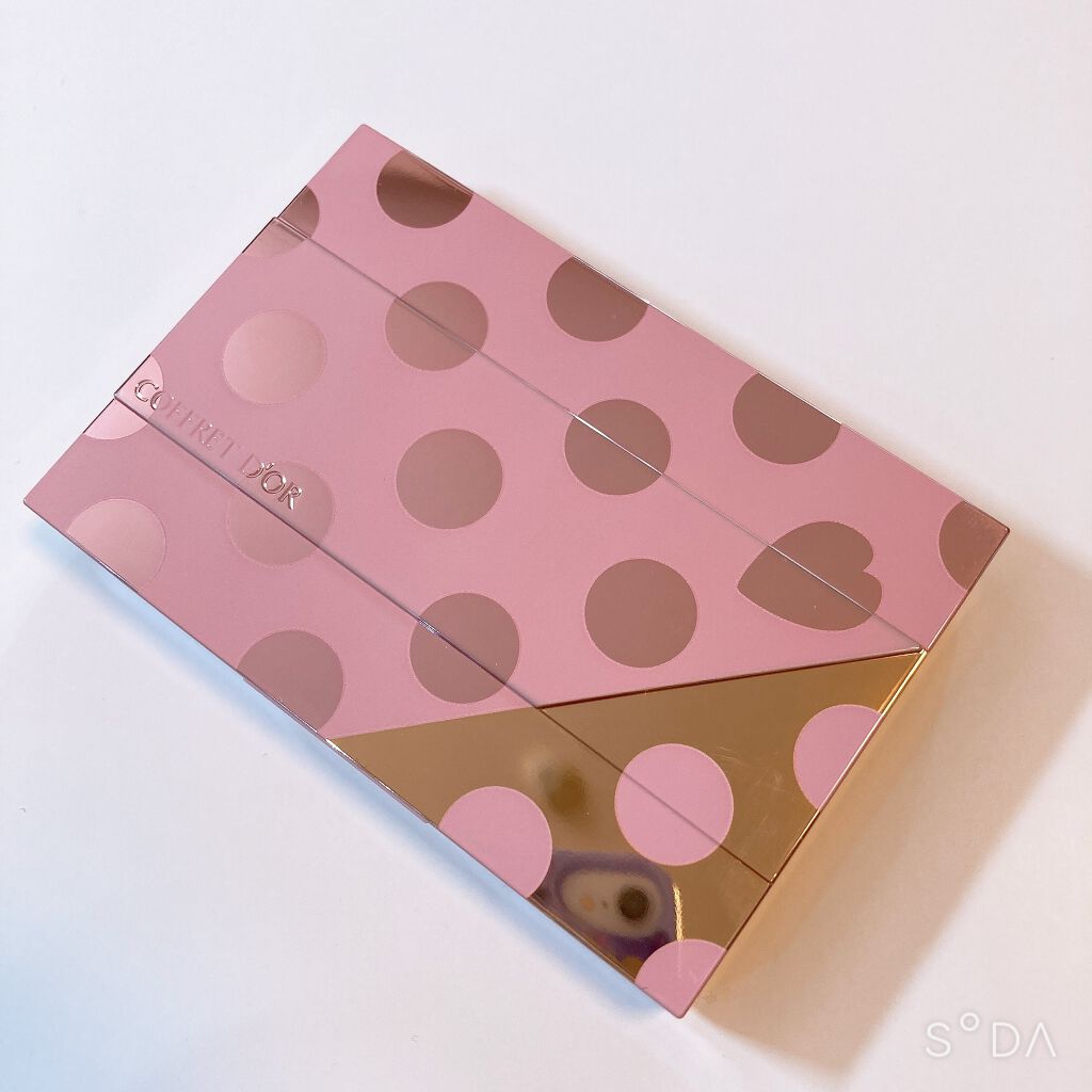 ヌーディカバー モイスチャーパクトUV オークルC(標準色)/コフレドール/パウダーファンデーションを使ったクチコミ（1枚目）