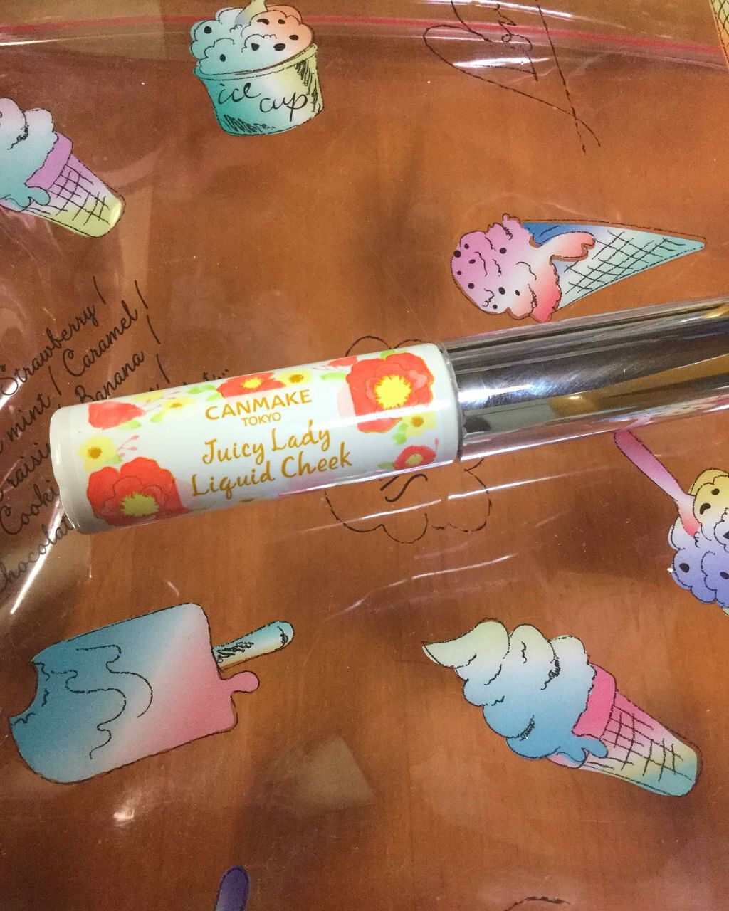 ジューシーレディリキッドチーク/キャンメイク/リキッドチークを使ったクチコミ(1枚目)
