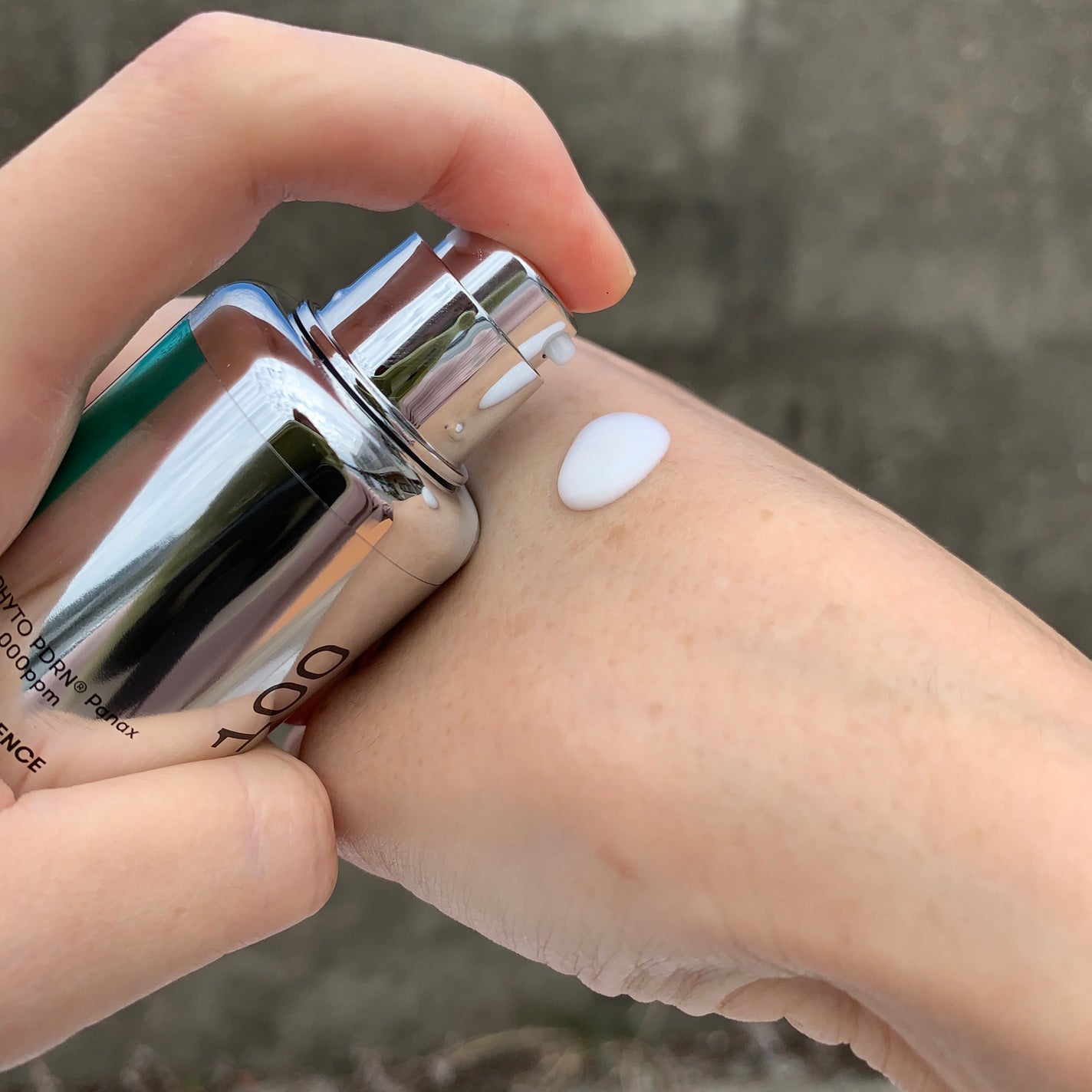 ピーディーアールエヌエッセンス PDRN 100/VT/美容液を使ったクチコミ(4枚目)