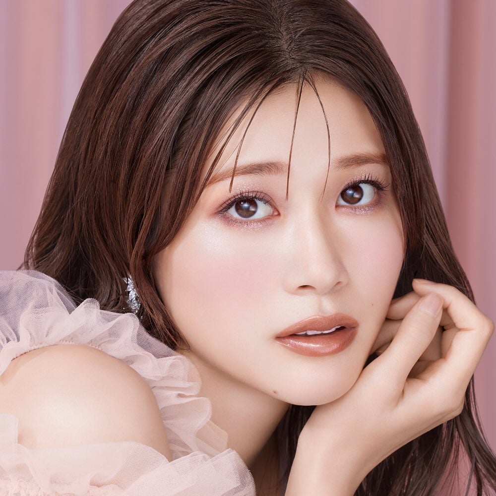 【公式】BLEND BERRY on LIPS 「@blendberry_official👈タップで他のコスメも..」(1枚目)