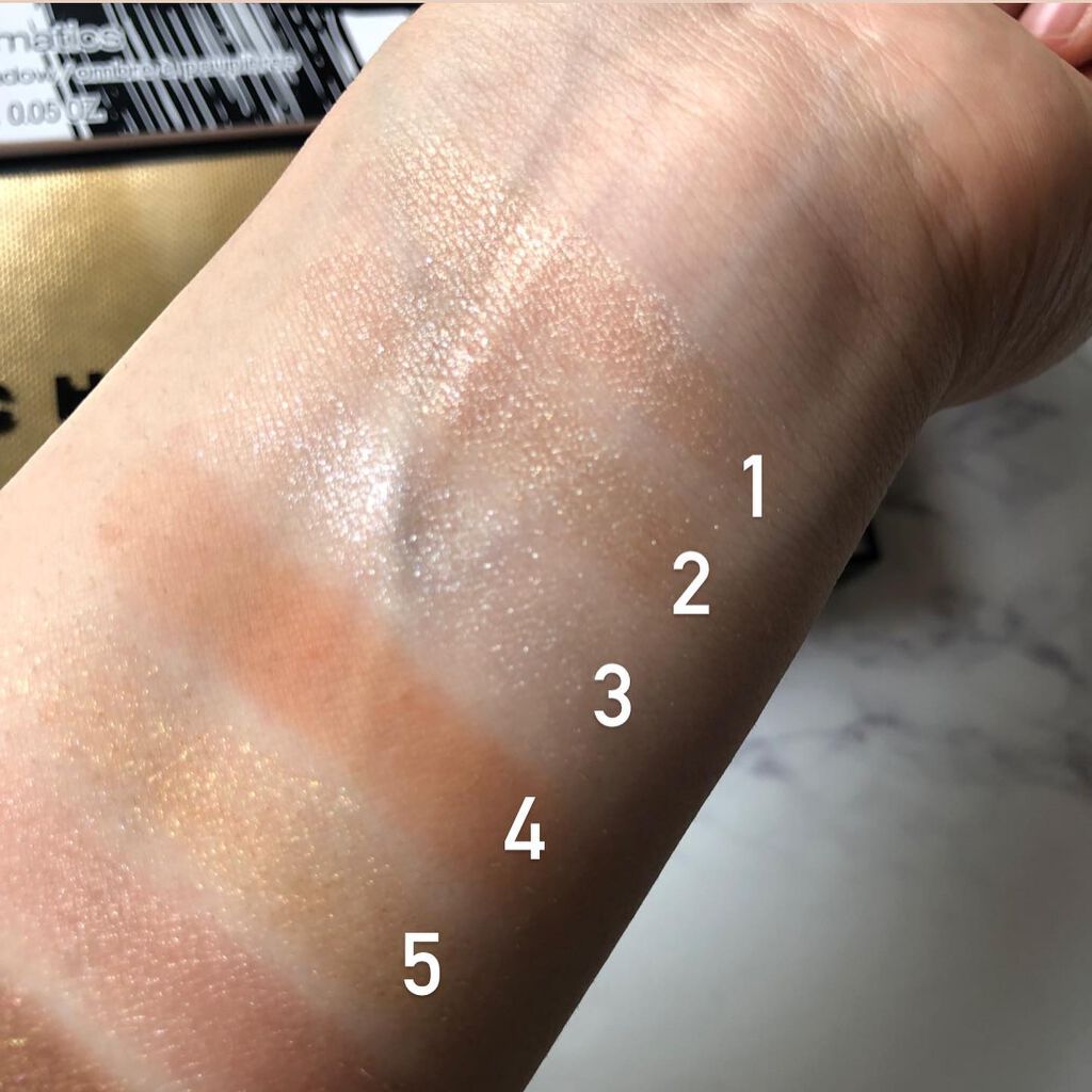 クロマティックス バロック ゴールド/shu uemura/アイシャドウパレットを使ったクチコミ(4枚目)