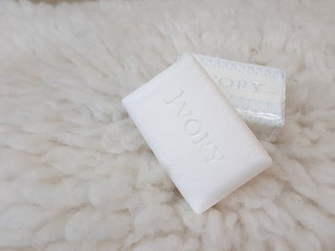 P&G Ivory Bar soap(アイボリー石鹸)ホワイト/IVORY(アイボリー)/洗顔石鹸を使ったクチコミ（1枚目）