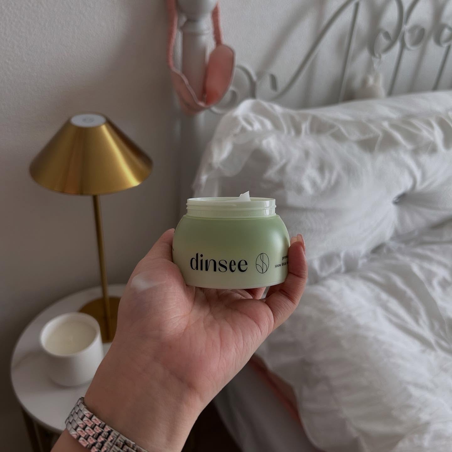 プレミ アムビーガン 弱酸性ヒアルロン酸フォームクレンザー/dinsee/クレンジングクリームを使ったクチコミ（2枚目）