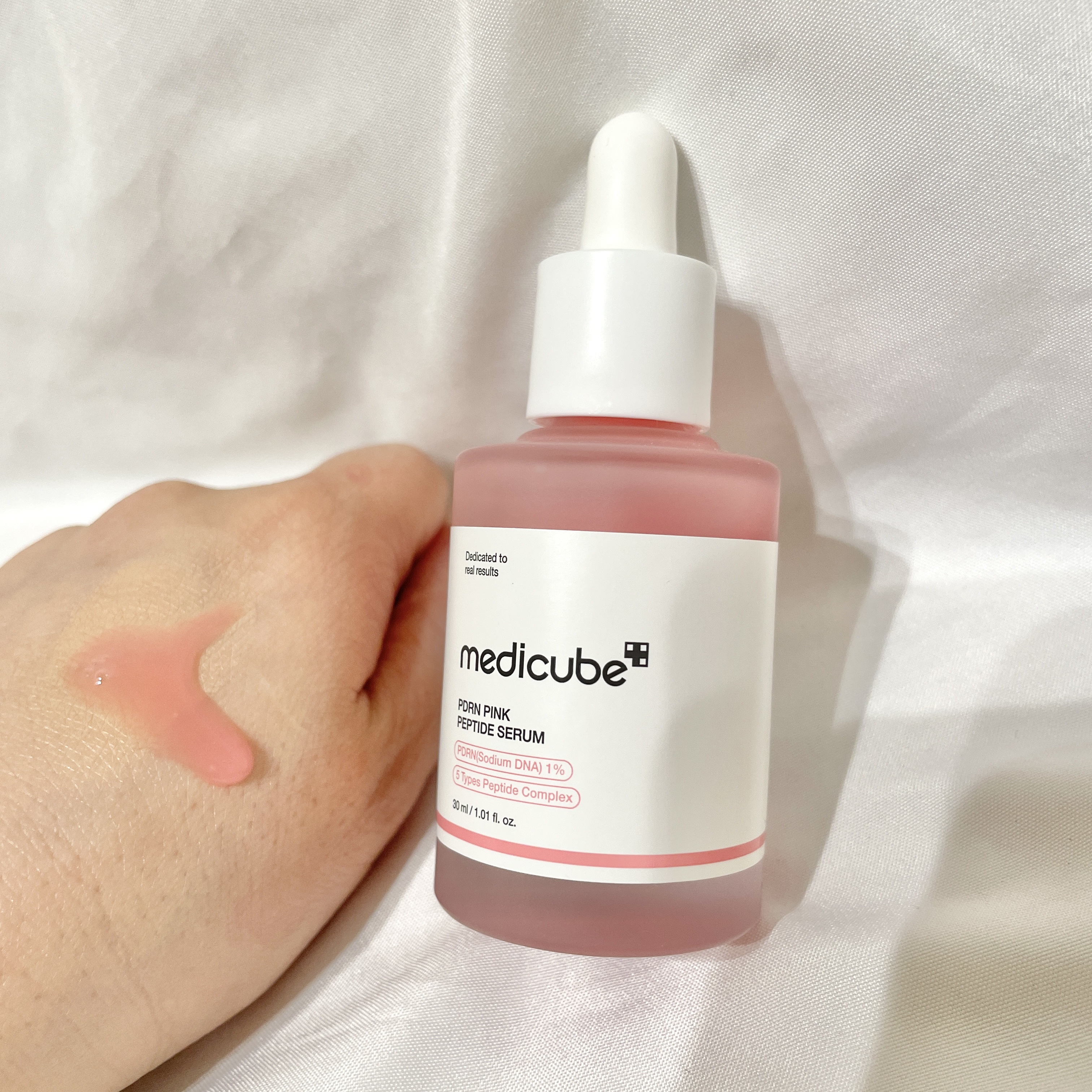 PDRNピンクアンプル PDRN 10,000ppm配合/MEDICUBE/美容液を使ったクチコミ（2枚目）