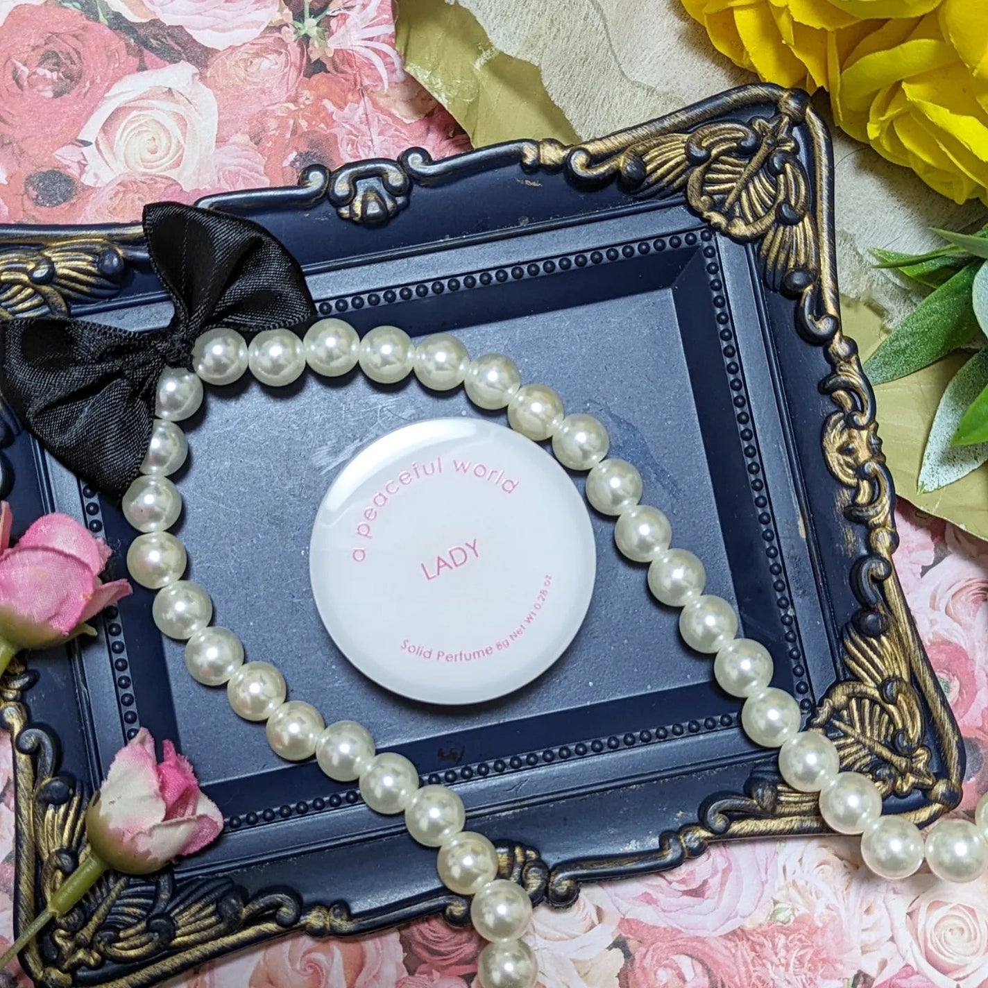 LADY ソリッドパフューム/a peaceful world/練り香水を使ったクチコミ(2枚目)