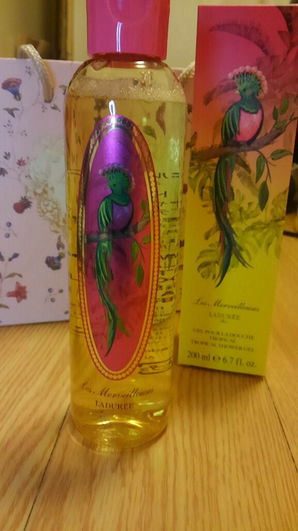 トロピカルシャワージェル/レ・メルヴェイユーズ ラデュレ/ボディソープを使ったクチコミ(1枚目)