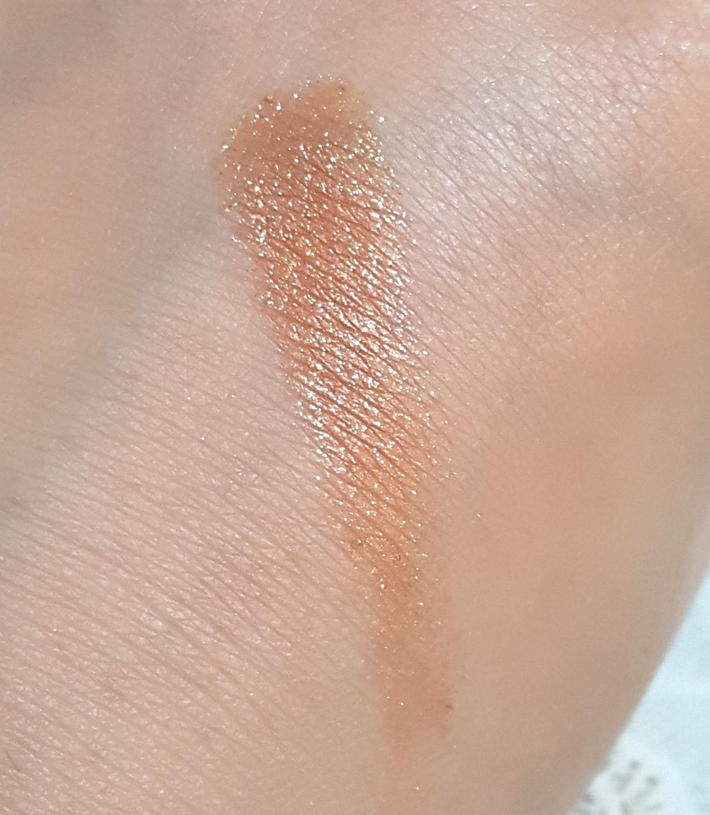 ルックアット マイアイジュエル/ETUDE/単色アイシャドウを使ったクチコミ(3枚目)