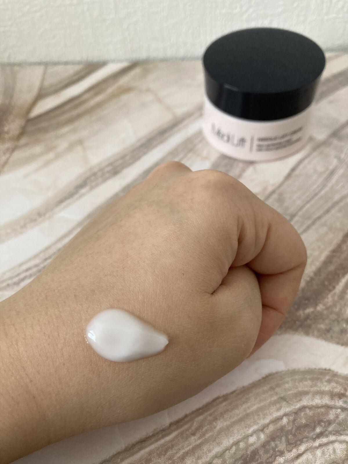 メディリフト ニードルリフトクリーム/YA-MAN TOKYO JAPAN/フェイスクリームを使ったクチコミ（3枚目）