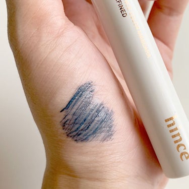 ...........................................
⁡
☑︎ hince
　NEW AMBIENCE COLOR MASCARA
　G003 UNDEFINED
⁡
...........................................
⁡
くすんだネイビーカラー
見たままの高発色✨
⁡
しかもカラーバリエが
あまりお見かけしない♥︎
⁡
カラーマスカラ探してる方
hinceオススメです👍🏻
⁡
⁡
ブラシはwhomeeに似てて
コンパクトでつけやすく
⁡
まつ毛に液もつきやすい🙌🏻
⁡
⁡
めちゃくちゃ
凄い訳ではないけど
⁡
ロングもボリュームも
かなう印象です☺️
⁡
⁡
単体ですでに可愛い😍
⁡
映える色組み合わせを
色々試してみたいです
⁡
⁡
⁡
⁡
⁡
#hince #ヒンス#NEWAMBIENCECOLORMASCARA
#韓国コスメ#マスカラ#カラーコスメ
#新作コスメ#カラーマスカラ
#ニューアンビエンスカラーマスカラ
 #オンライン映えメイク の画像 その2