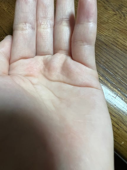 CHANEL ル リフト ローションのクチコミ「CHANEL
ル リフト ローション(化粧水)
150ml ¥10,450 で発売中✨.....」(3枚目)