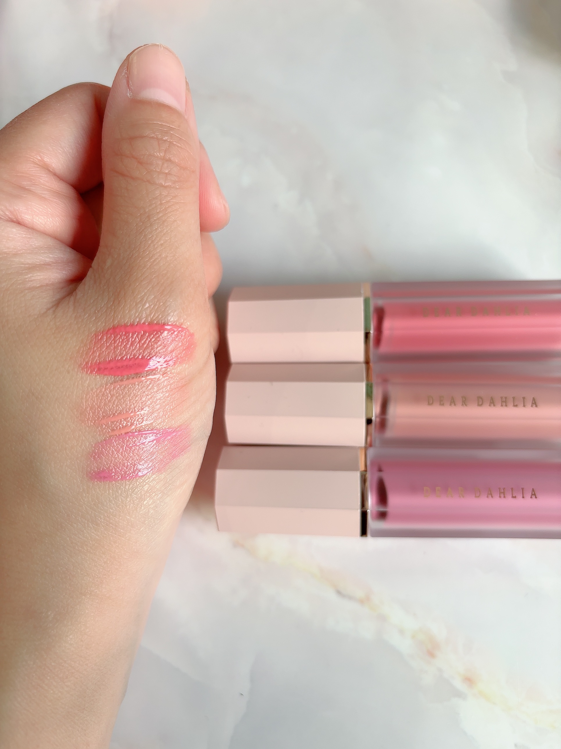 ペタルドロップリキッドブラッシャー/DEAR DAHLIA/リキッドチークを使ったクチコミ（3枚目）