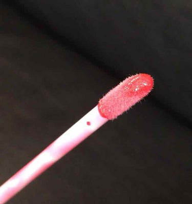 Jojoba Oil Fusion Lip Gloss/Beauty Treats/リップグロスを使ったクチコミ（2枚目）