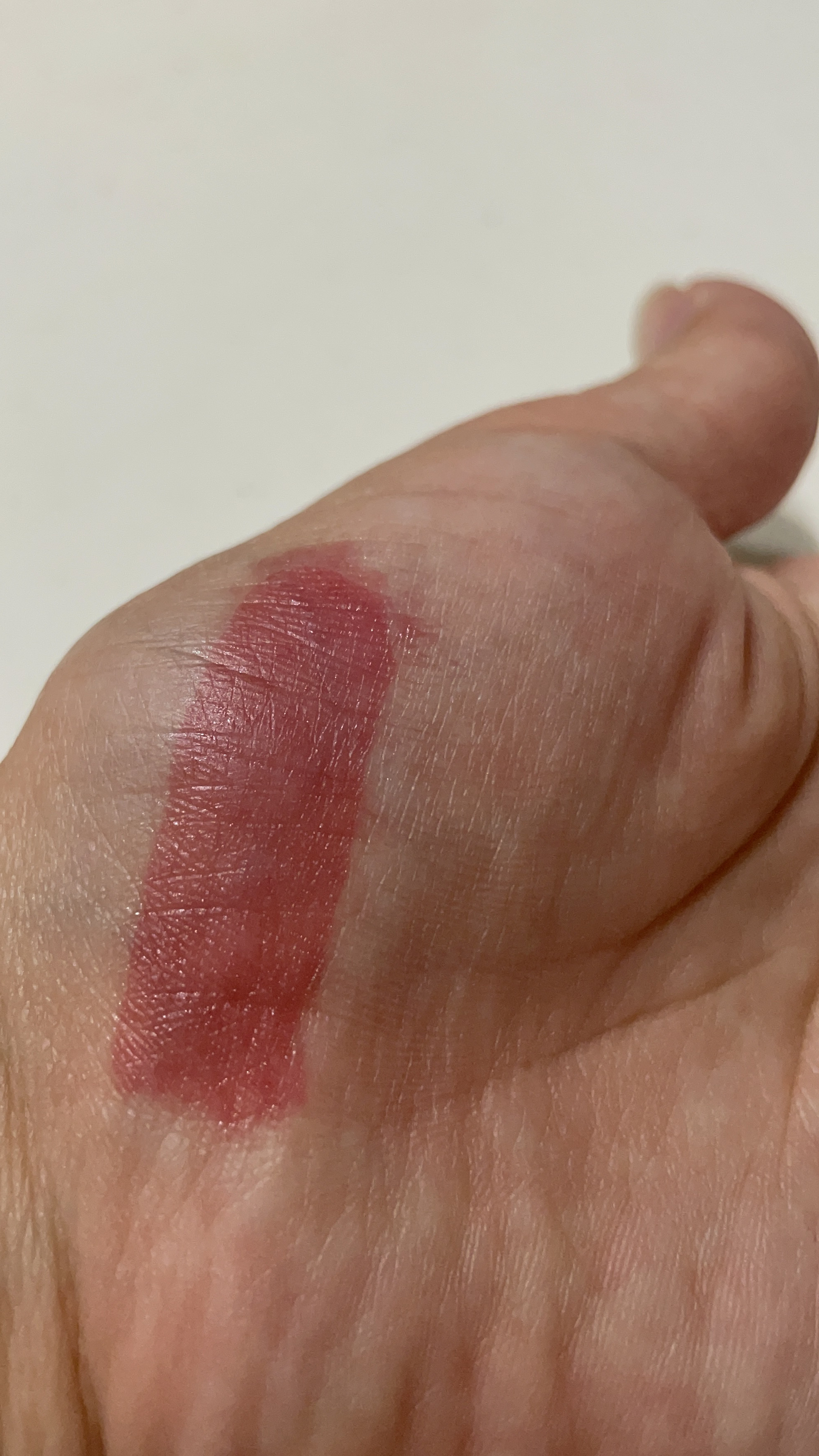 ムードインハンサーウォーターリキッドグロウ/hince/口紅を使ったクチコミ（2枚目）