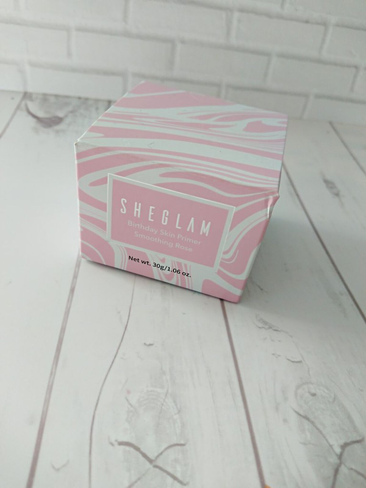 Birthday Skin プライマー/SHEGLAM/化粧下地を使ったクチコミ（2枚目）