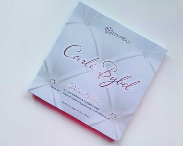 Carli Bybel Deluxe Edition 21 Color Eyeshadow & Highlighter Palette/bh cosmetics/パウダーアイシャドウを使ったクチコミ（1枚目）